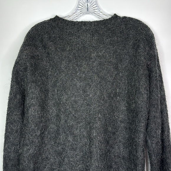 Vintage Rebecca Stone Gray Button Up Floral Applique Cardigan Sweater Medium - Picture 5 of 9